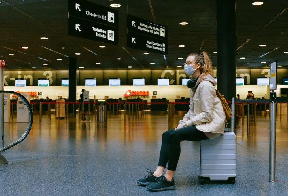 Czego nie można mieć w bagażu podręcznym? Uniknij problemów na lotnisku