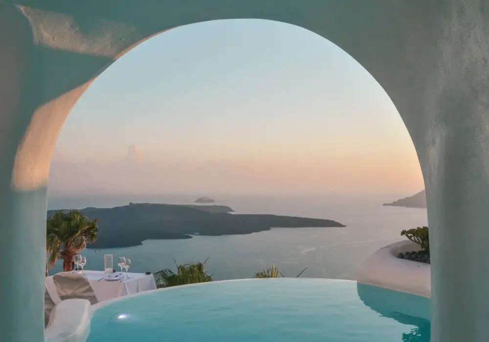 Santorini wakacje - Jak zaplanować idealny wyjazd?