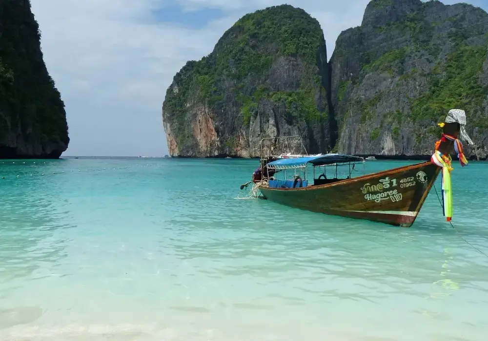Maya Bay - Jak zaplanować idealną wizytę?