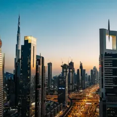 W jakim kraju leży Dubaj? Odkryj zaskakującą lokalizację tego miasta
