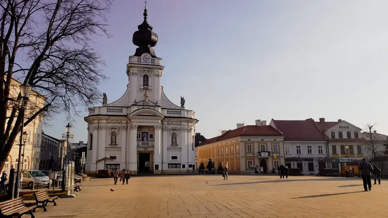 Zdjęcie Najlepsze atrakcje turystyczne w Wadowicach, które musisz zobaczyć
