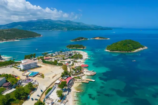 Albania w czerwcu - Czy to najlepszy czas na Twój urlop?