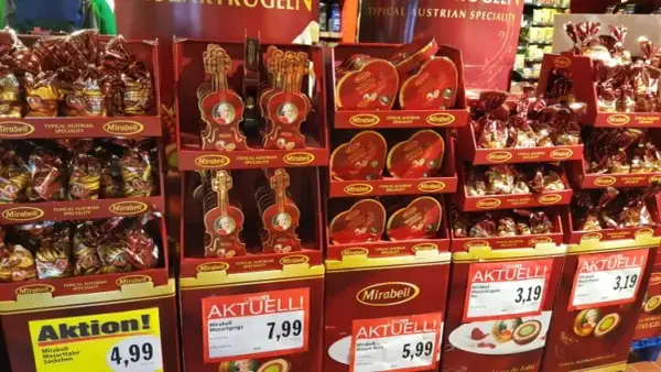 Co warto przywieźć z austrii – najlepsze pamiątki i lokalne specjały