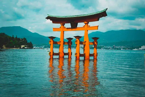 Ile kosztuje wycieczka do Japonii? Pełne koszty i porady