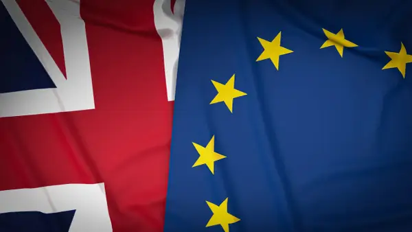 Roaming w UK - Jak nie przepłacić po Brexicie?