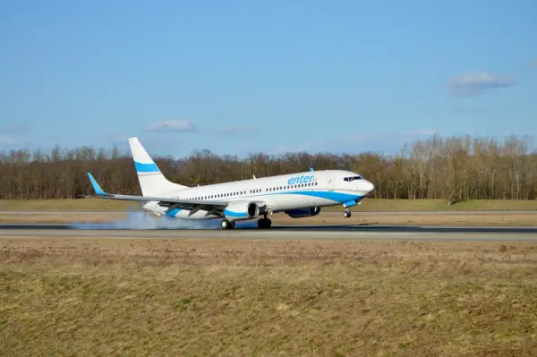 Bagaż Enter Air - Jak uniknąć dopłat? Sprawdź limity!